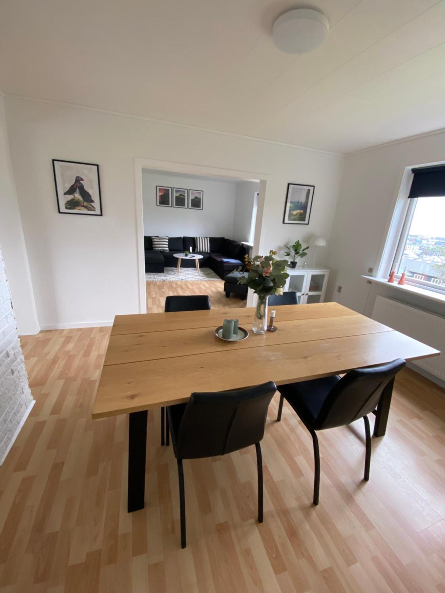 Apartment In The Center Of Torshavn, Free Parking. Buitenkant foto